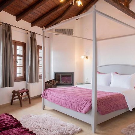 Guesthouse Ourania 팔라이오스 판텔레이몬 외부 사진