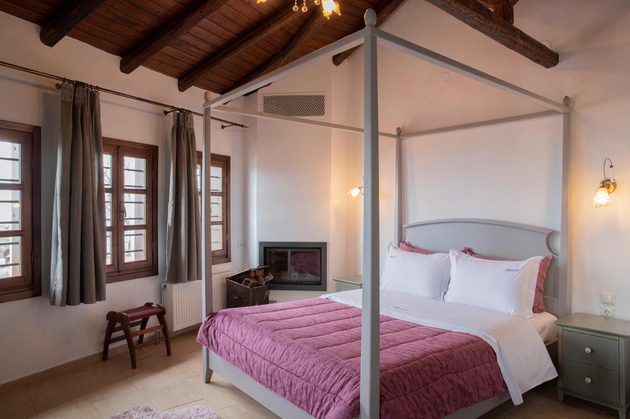 Guesthouse Ourania 팔라이오스 판텔레이몬 외부 사진
