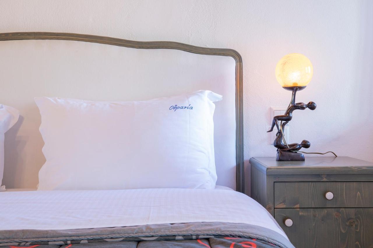 Guesthouse Ourania 팔라이오스 판텔레이몬 외부 사진
